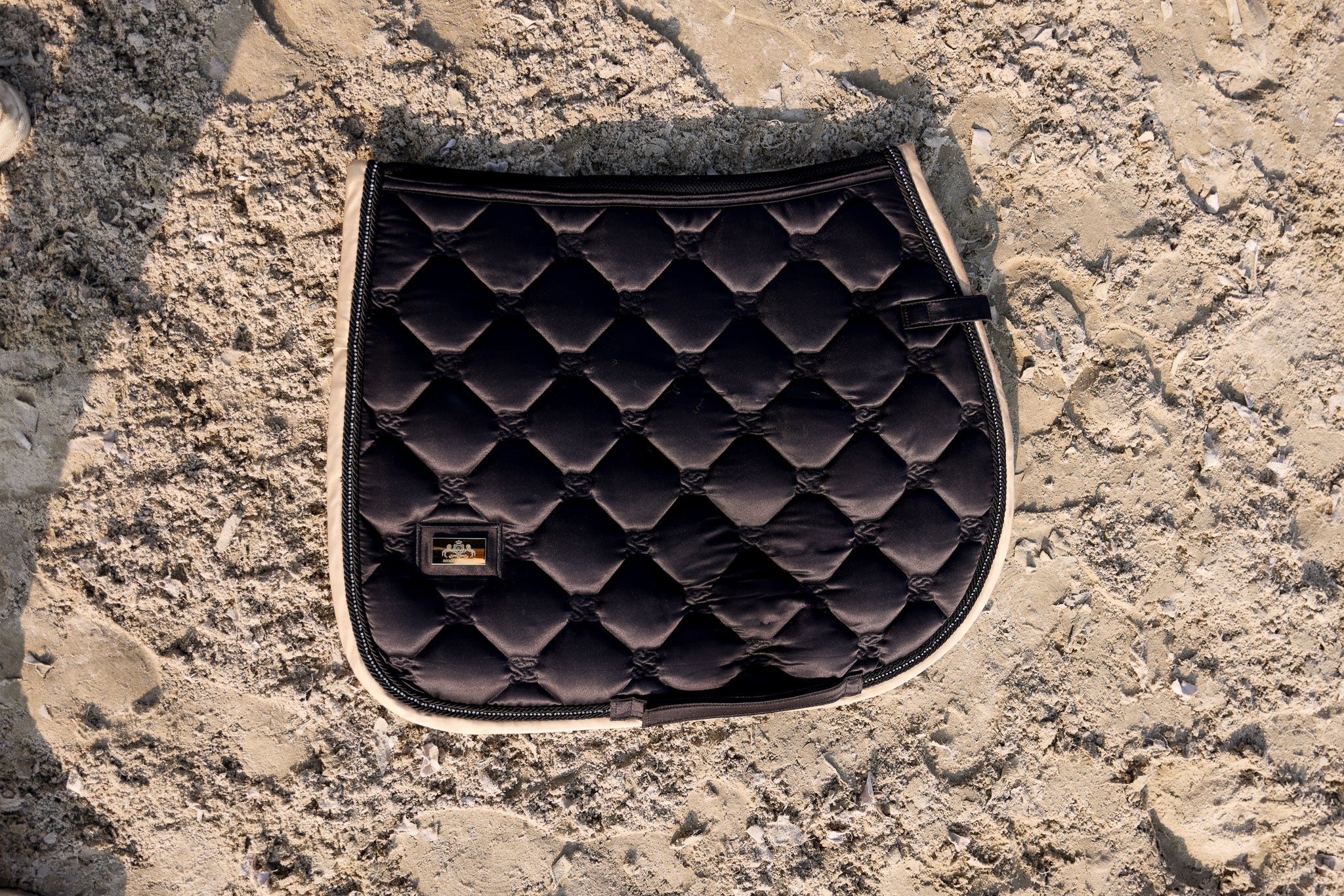 Desert Dust Black Saddle Pad Jumping