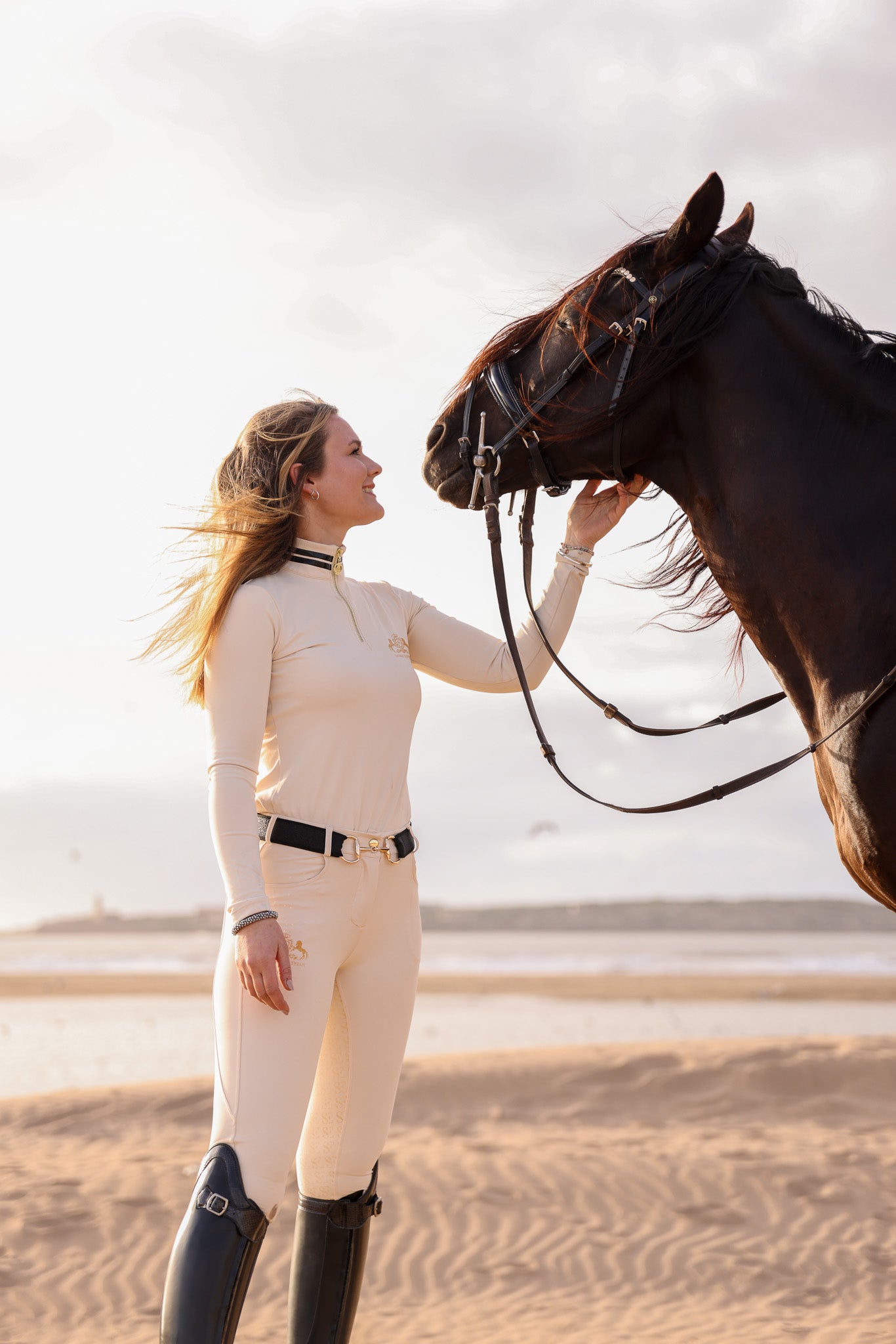 Desert Dust Breeches Sandy - Get to know us